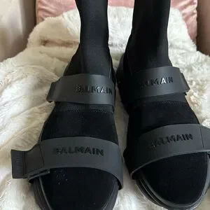 Balmain Black and Gold Sandals with Chunky Sole Balmain | Shoes | Balmain Black And Gold Sandals With Chunky  main image 2